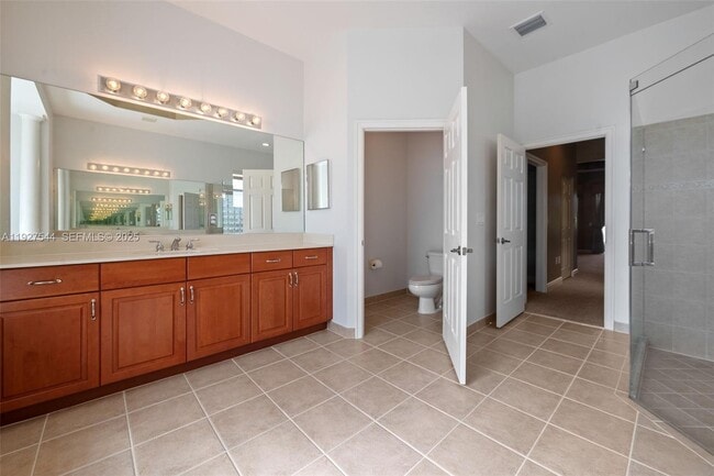 Building Photo - 15275 SW 38th St