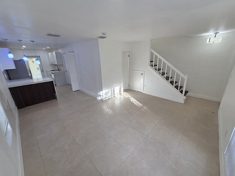 Building Photo - 19356 SW 103rd Ct