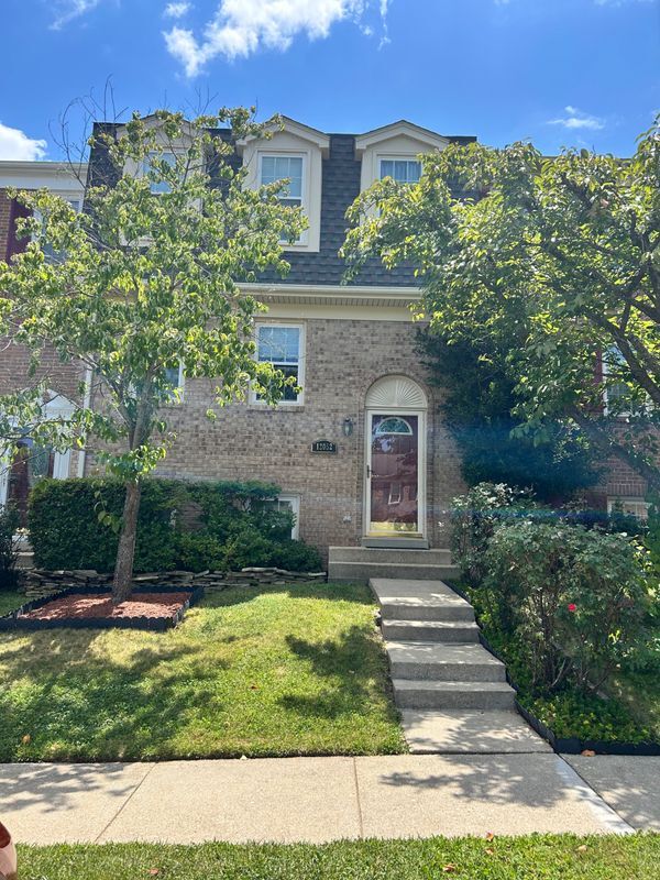 Building Photo - 12052 Stallion Ct