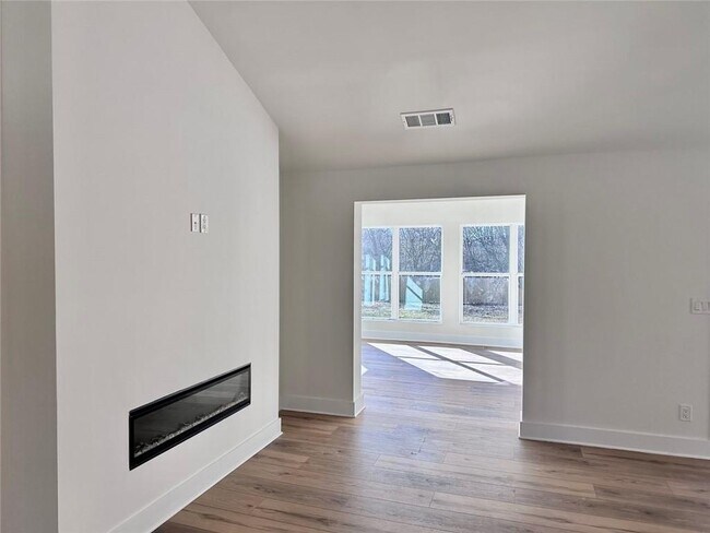 Building Photo - 5140 Tilly Mill Rd