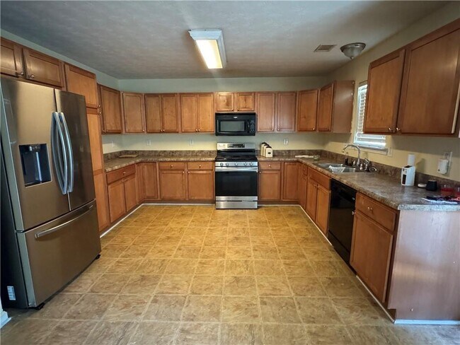 Building Photo - 4758 Chafin Point Ct