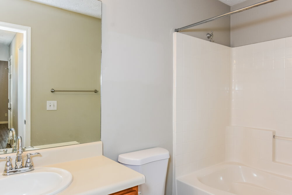 Building Photo - 632 Spanish Oak Dr