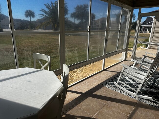 Building Photo - 2000 Ardmore Way