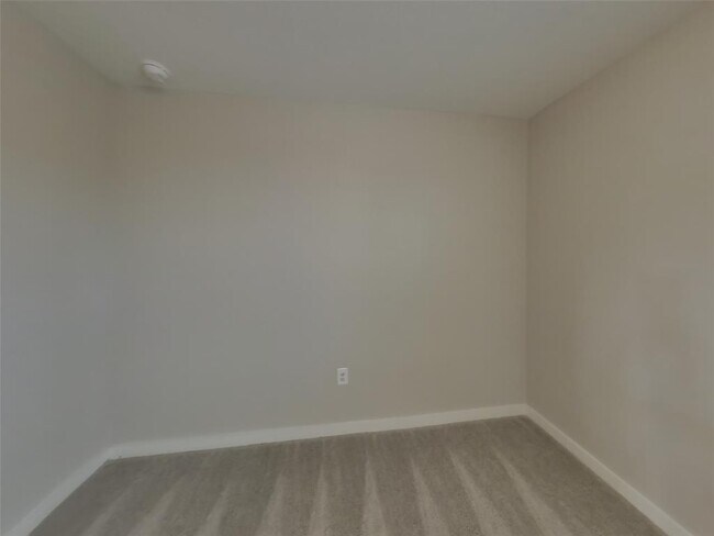 Building Photo - 509 Raglands Rd