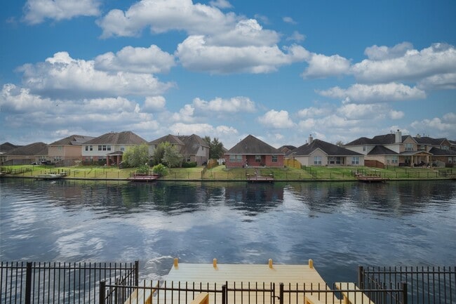 Building Photo - 3931 Medici Ct