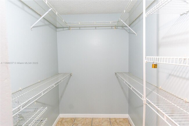 Building Photo - 14913 SW 104th St