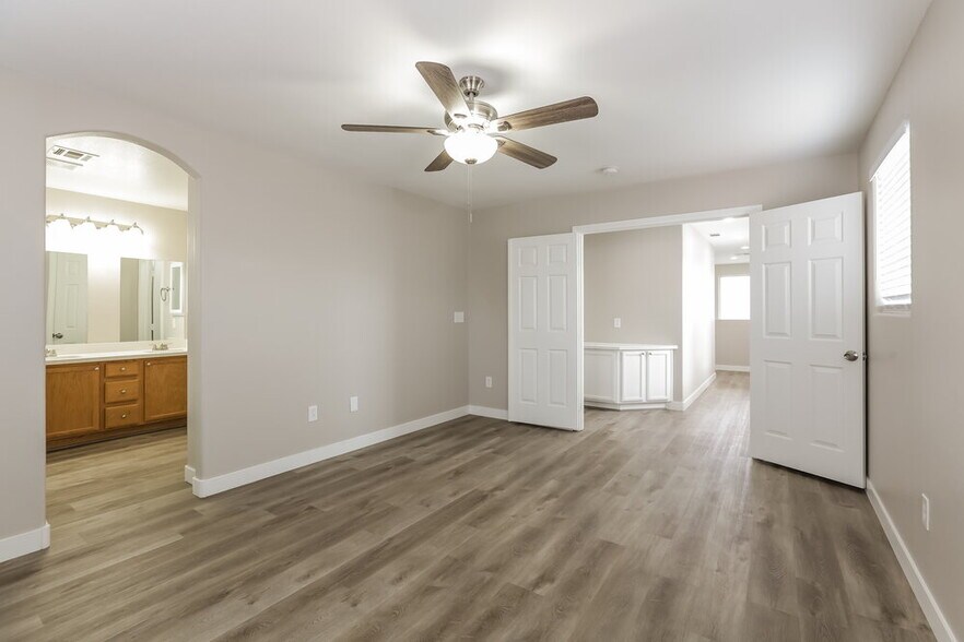 Building Photo - 7881 Harp Tree St