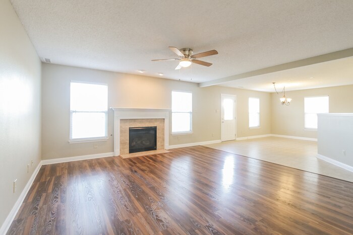 Building Photo - 9706 Lantern Ln
