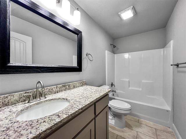 Building Photo - 2812 Orchid Dr