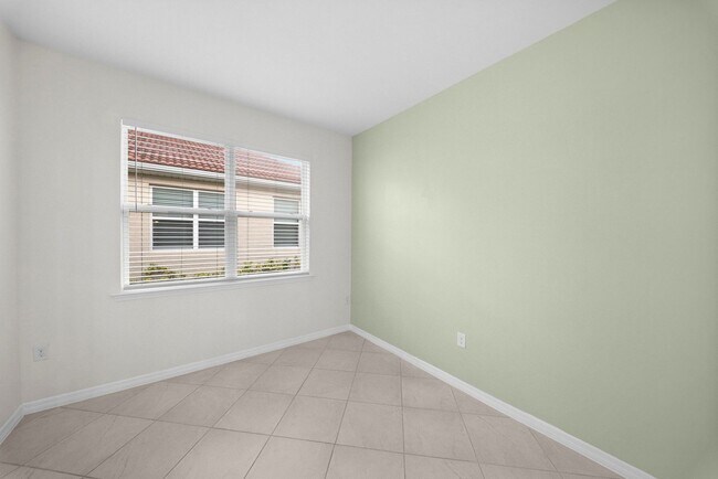 Building Photo - Georgous 3 bedrooms 2 bathroom Villa in Linsford Fort Myers