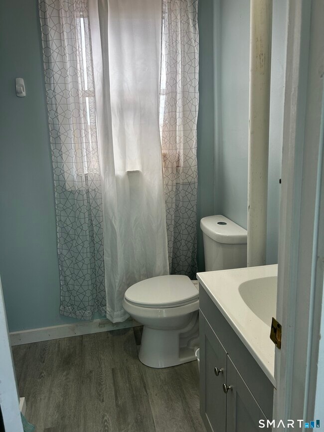 Building Photo - 92 Caroline Rd