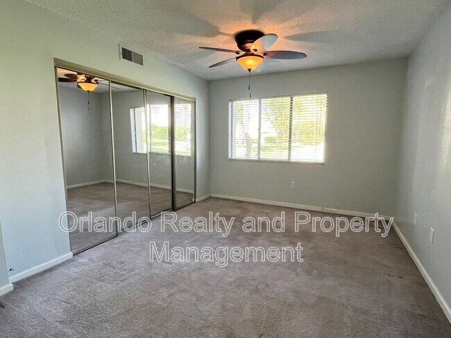 Building Photo - 3288 S Semoran Blvd