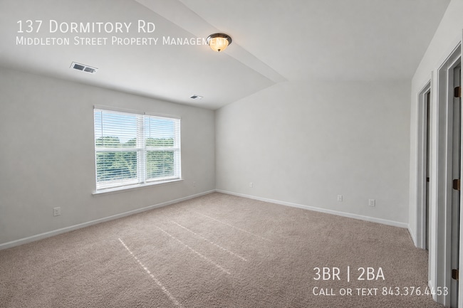 Building Photo - 137 Dormitory Rd