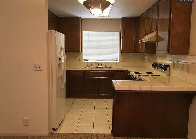 Building Photo - 1129 Cedar Creek Dr