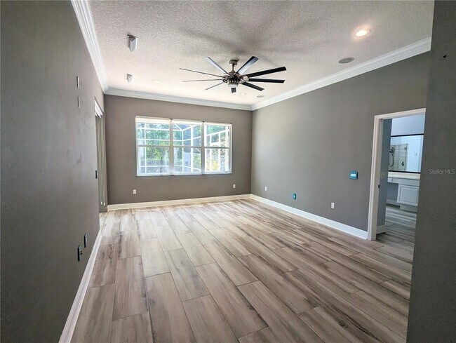 Building Photo - 6535 Meandering Way