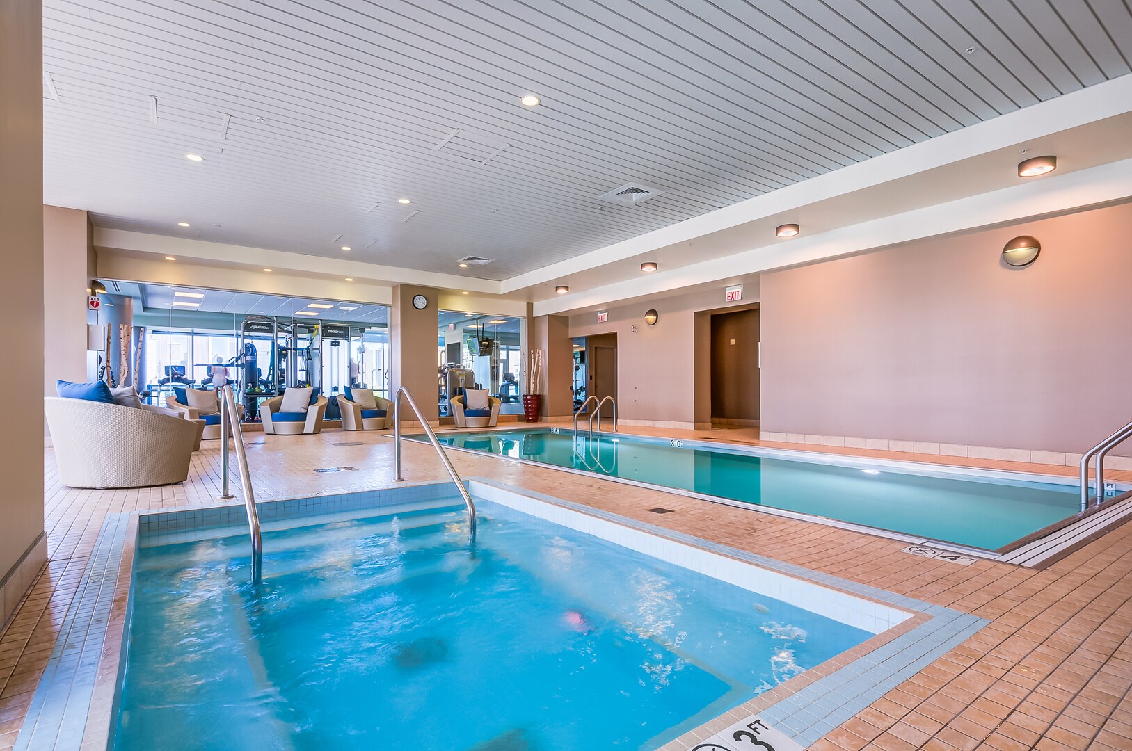 Building Photo - 1201 S Prairie Ave