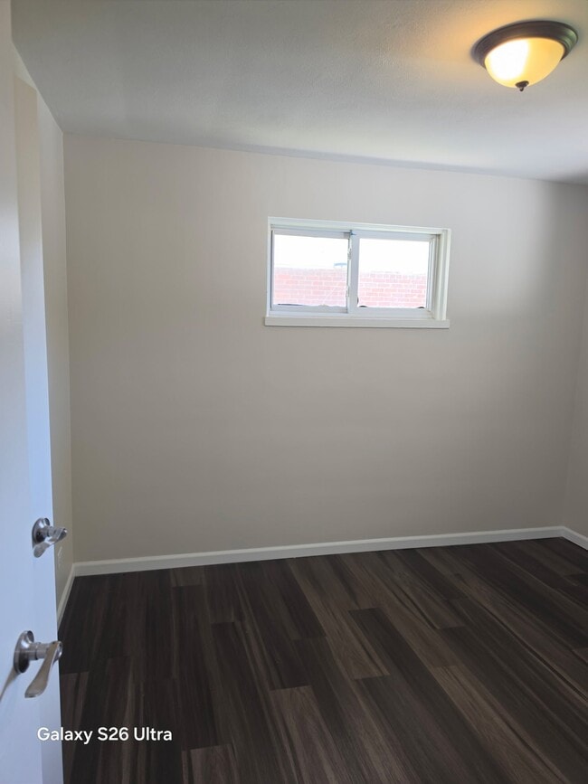Building Photo - 17922 Oakwood Ave