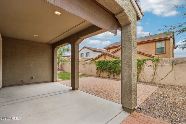 Building Photo - 7351 W Palo Brea Ln