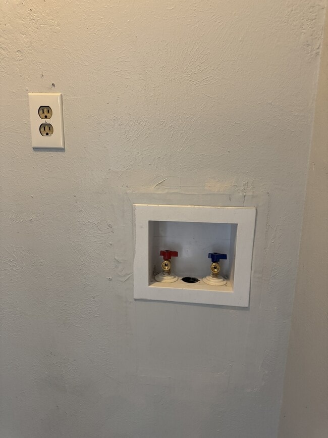 Building Photo - 4864 S Quintero Cir