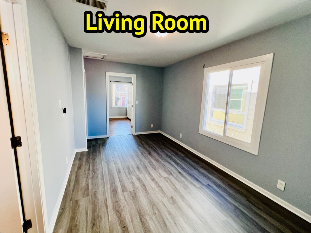 Building Photo - 660 Railroad Ave