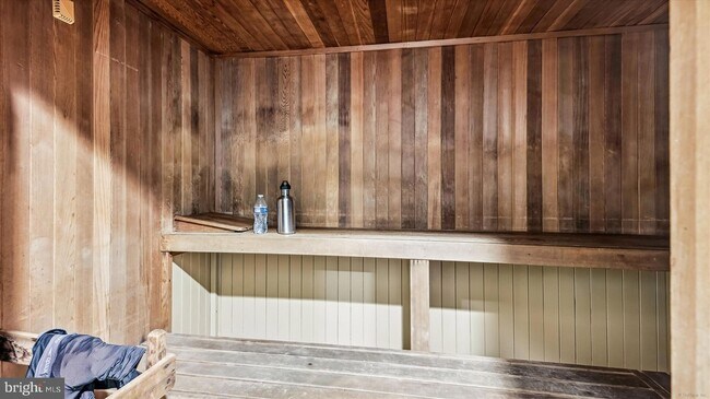 Building Photo - 5809 Nicholson Ln