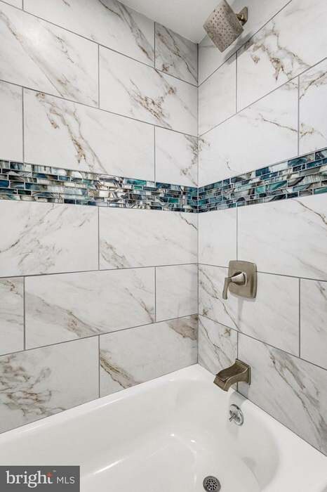 Building Photo - 4331 Shell St