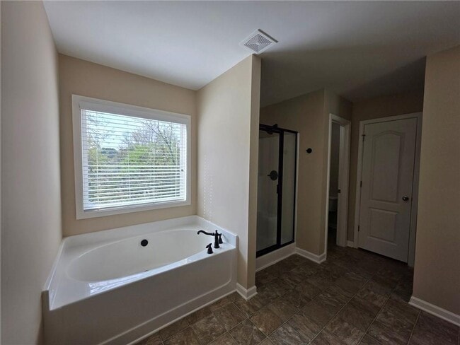 Building Photo - 4713 Clarkstone Dr