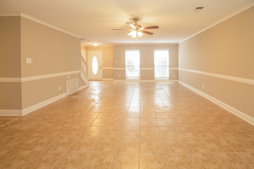 Building Photo - 7807 Teal Lake Cove