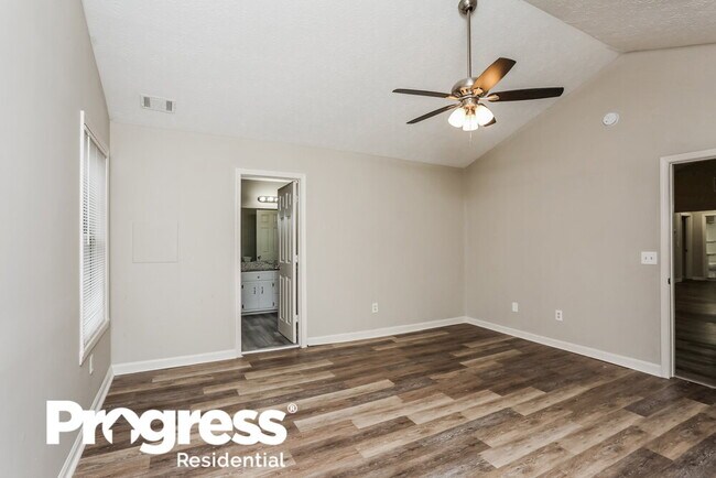 Building Photo - 3535 Garden Walk Ln SW