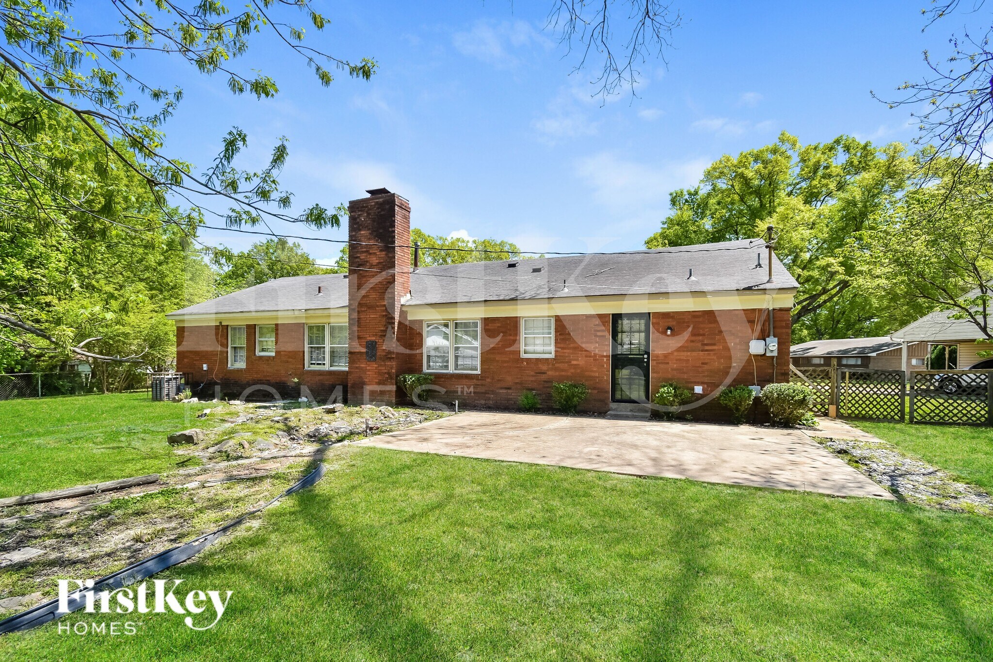 Building Photo - 2905 Kenneth St