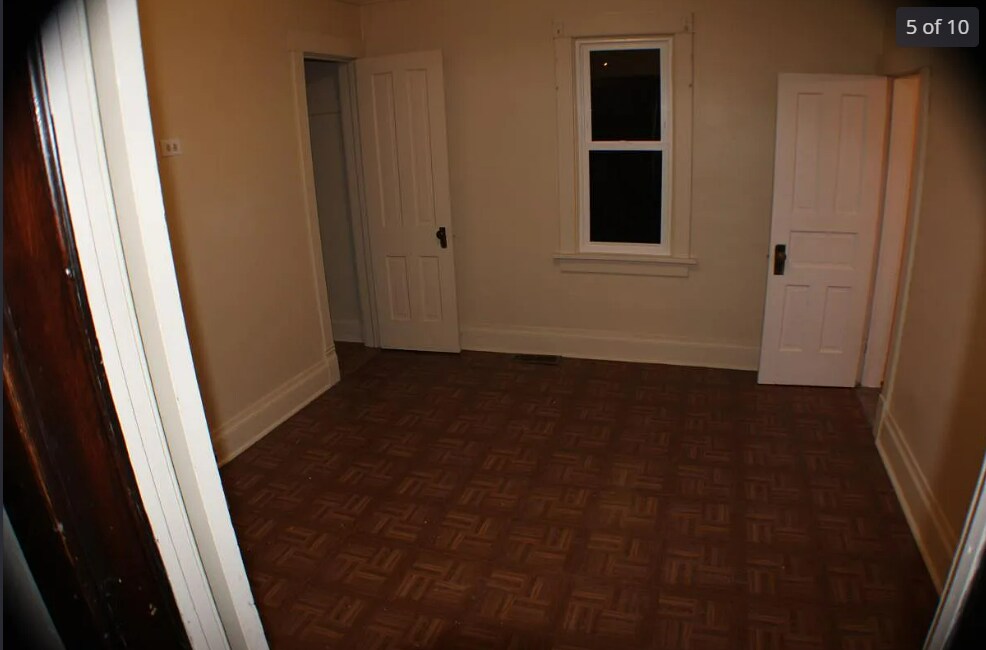 Building Photo - 121 west 8th Street