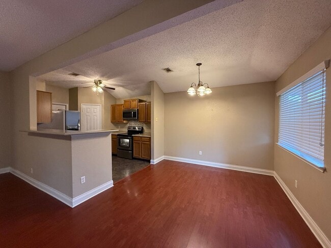 Building Photo - 3501 Dorothy Jane Dr