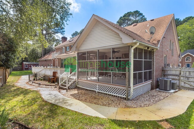 Building Photo - 948 Forest Lakes Cir