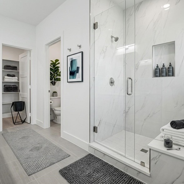 Building Photo - 13351 Goodland St