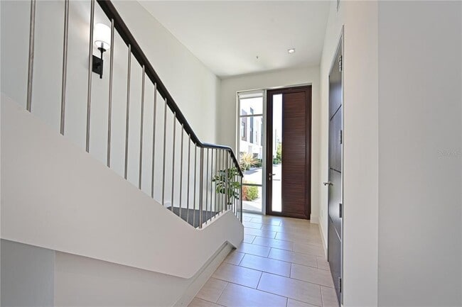 Building Photo - 221 Cosmopolitan Ct