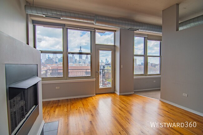 Building Photo - 6 Laflin-808