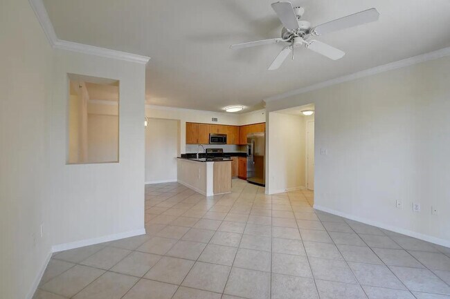 Building Photo - 6565 Emerald Dunes Dr