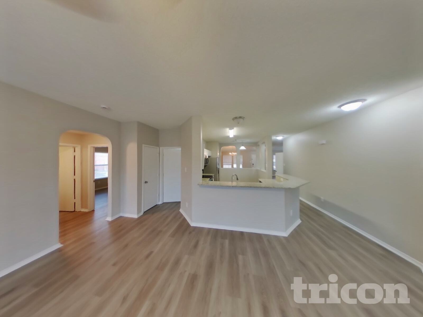 Building Photo - 425 Longshore Dr