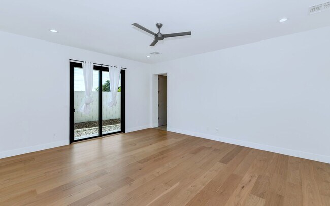 Building Photo - 4518 N 39th St