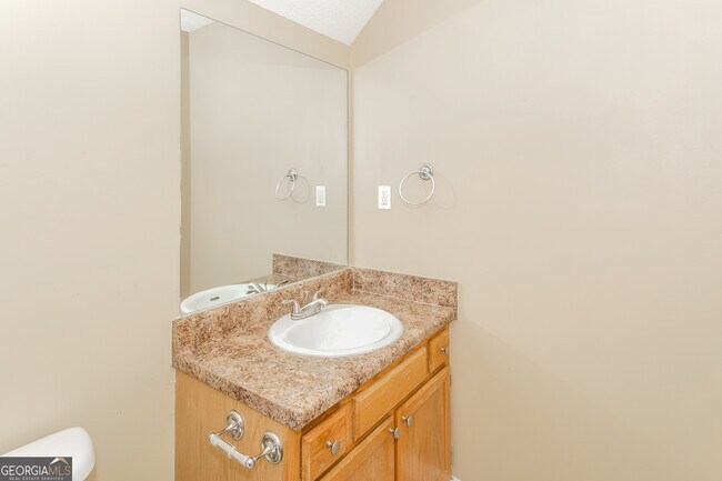 Building Photo - 5320 Brickleberry Way