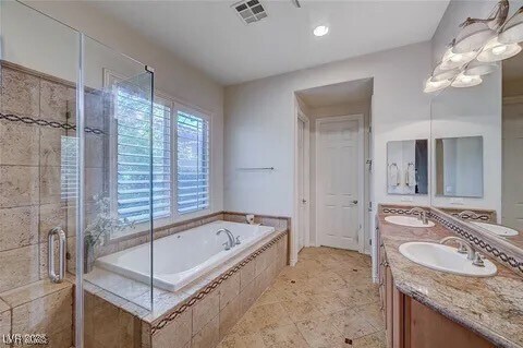 Building Photo - 2428 Granada Bluff Ct