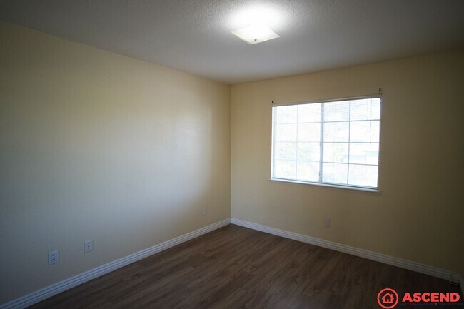 Building Photo - 10801 Galway Bay Dr