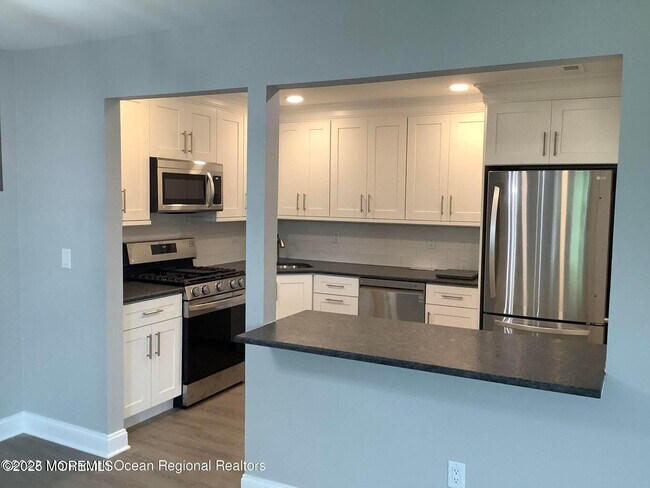 Building Photo - 506 Harding Rd