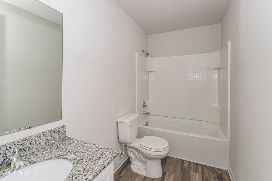 Building Photo - 238 Anglers Edge Dr