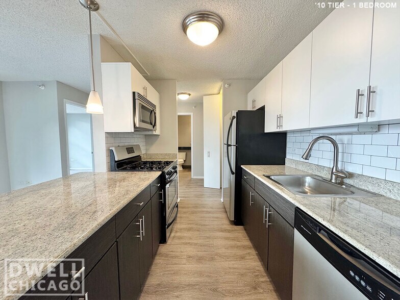 Building Photo - 161 N Jefferson St