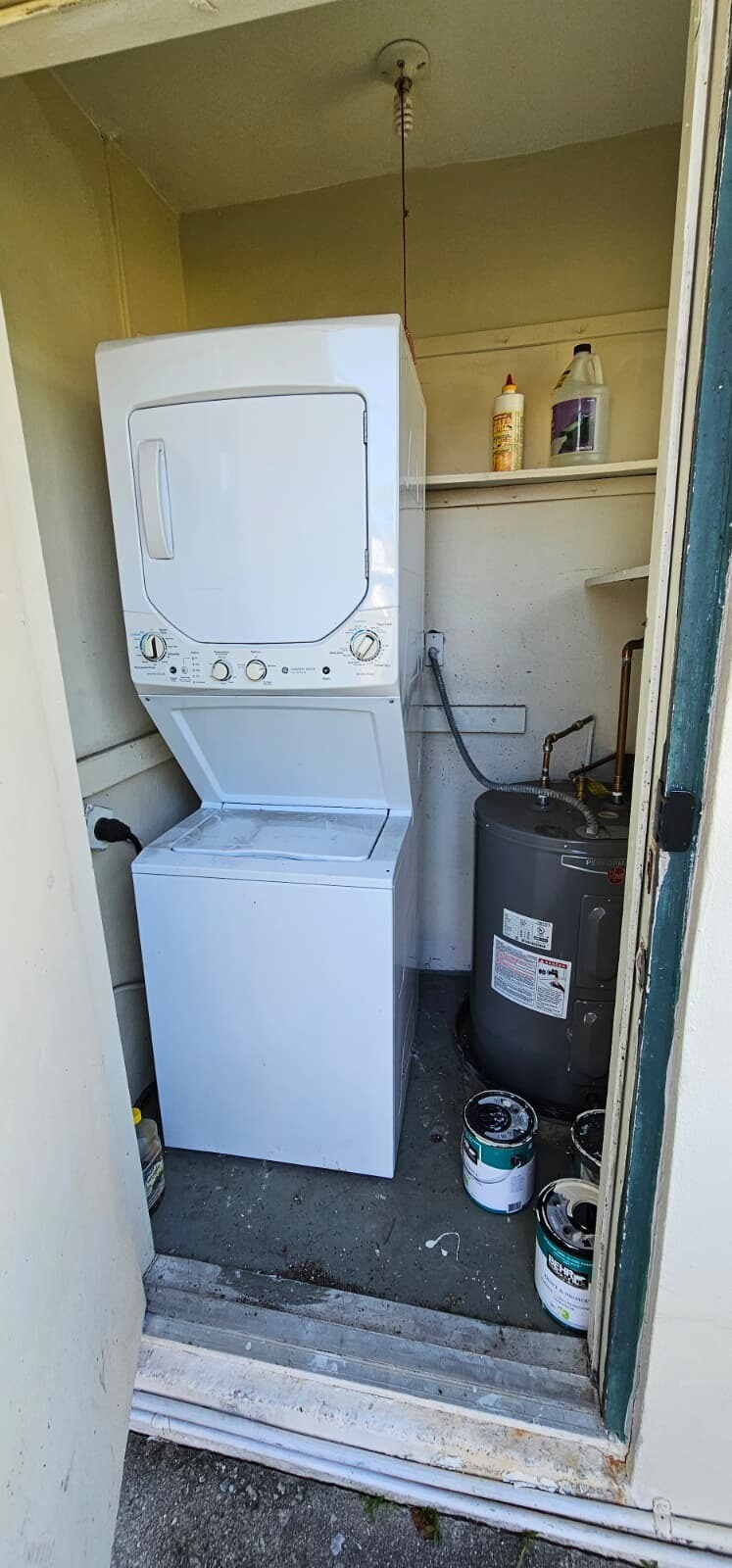 Building Photo - 4117 SW 24th St