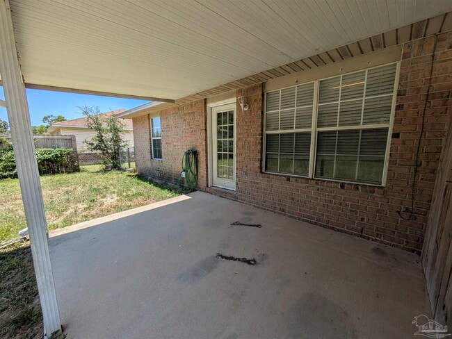 Building Photo - 3359 Green Briar Cir