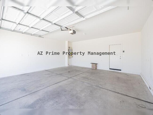 Building Photo - 4825 S 108th Ave