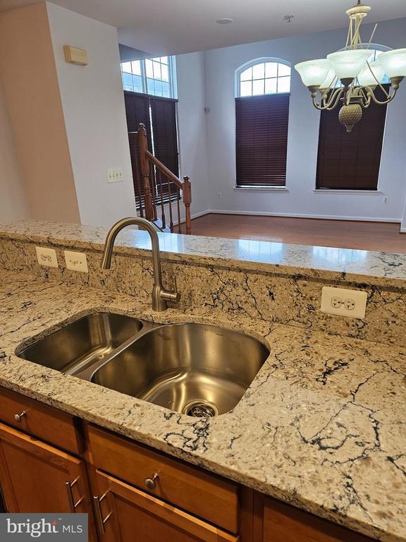 Building Photo - 12332 Rollys Ridge Ave