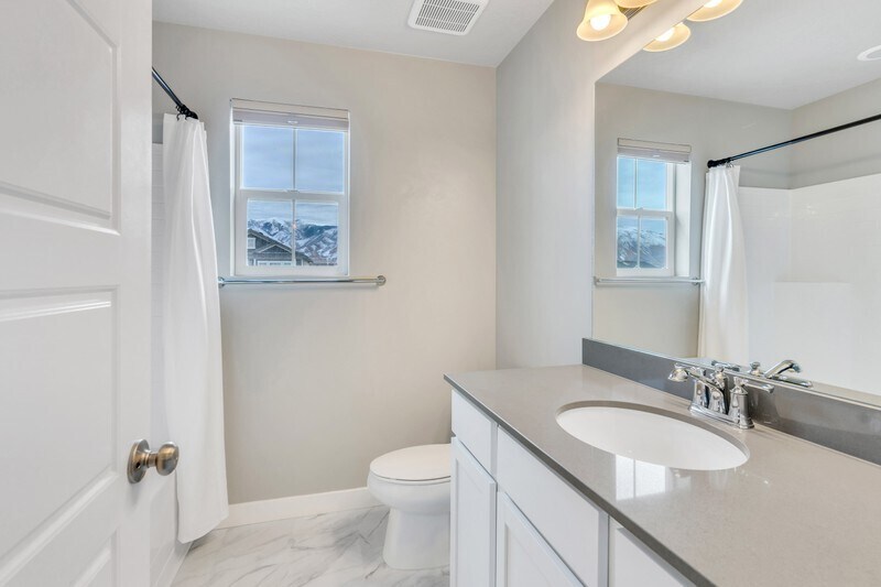 Building Photo - 5749 W Osprey Dr